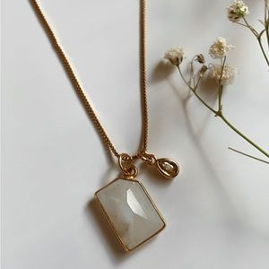 Gold and White Pendant Necklace